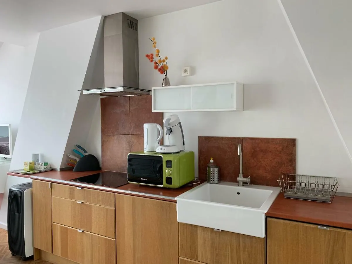 Apartment Number 22 Antwerpen 0*,